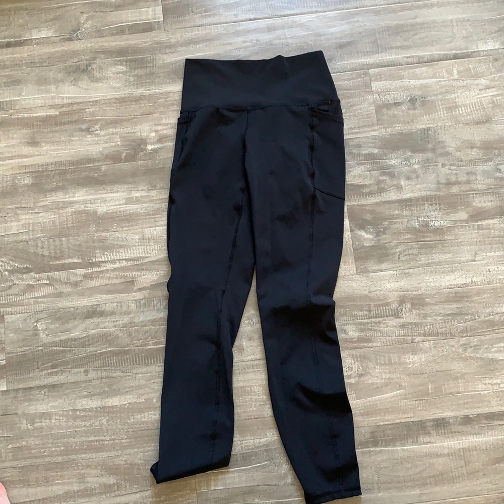 black spyder leggings
